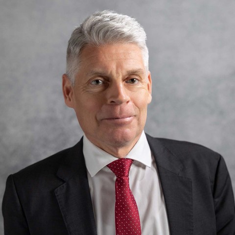 Dr. Stephan Geserich